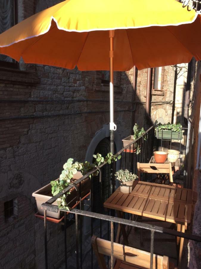 Il Rifugio Dell' Artista Apartment Тоди Екстериор снимка