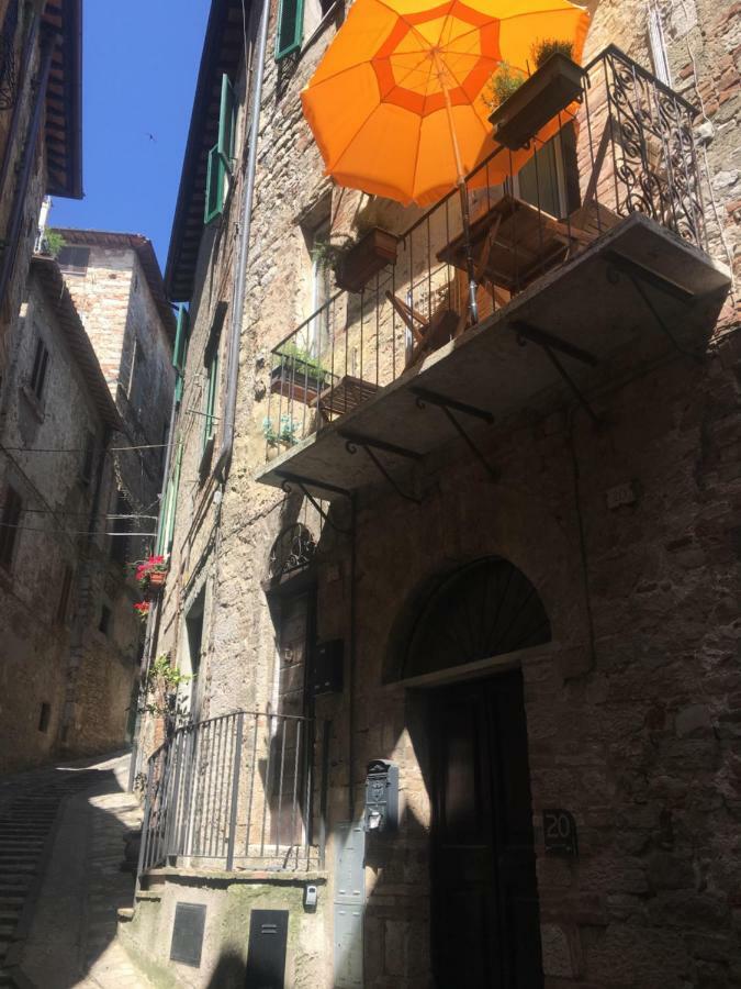Il Rifugio Dell' Artista Apartment Тоди Екстериор снимка