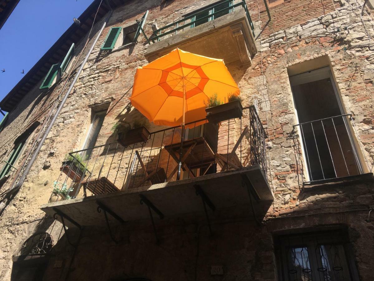 Il Rifugio Dell' Artista Apartment Тоди Екстериор снимка
